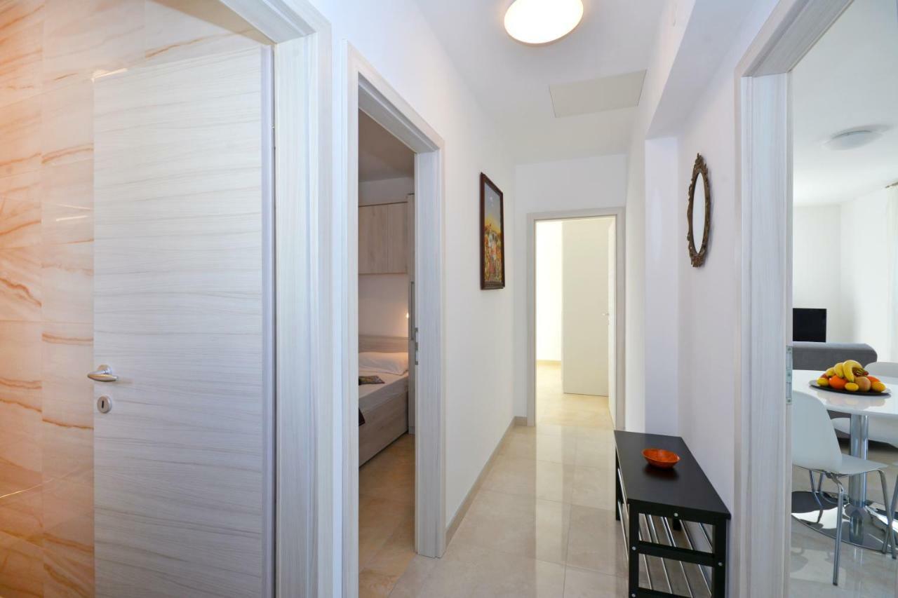 Apartment Reljic Seget Vranjica Extérieur photo